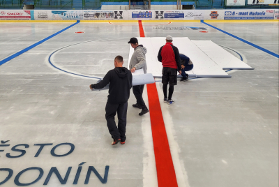 Šablona - logo na ledové ploše #12